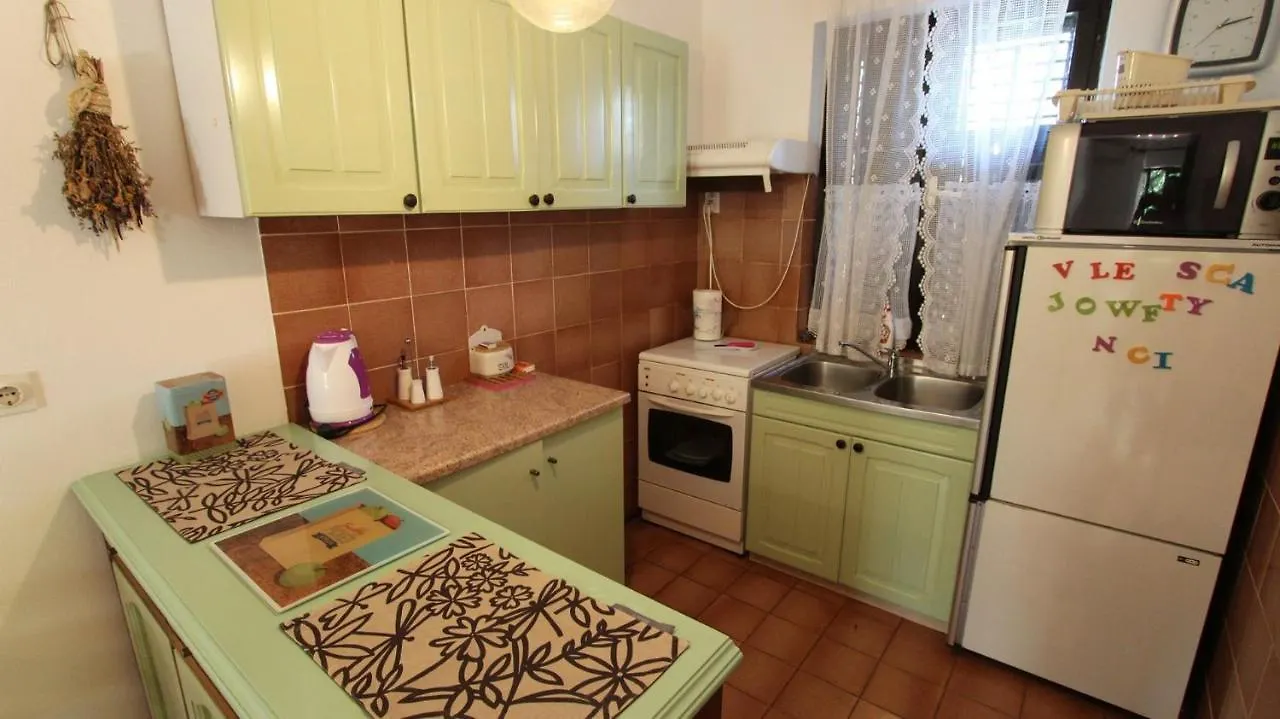 Apartment Gita Malinska