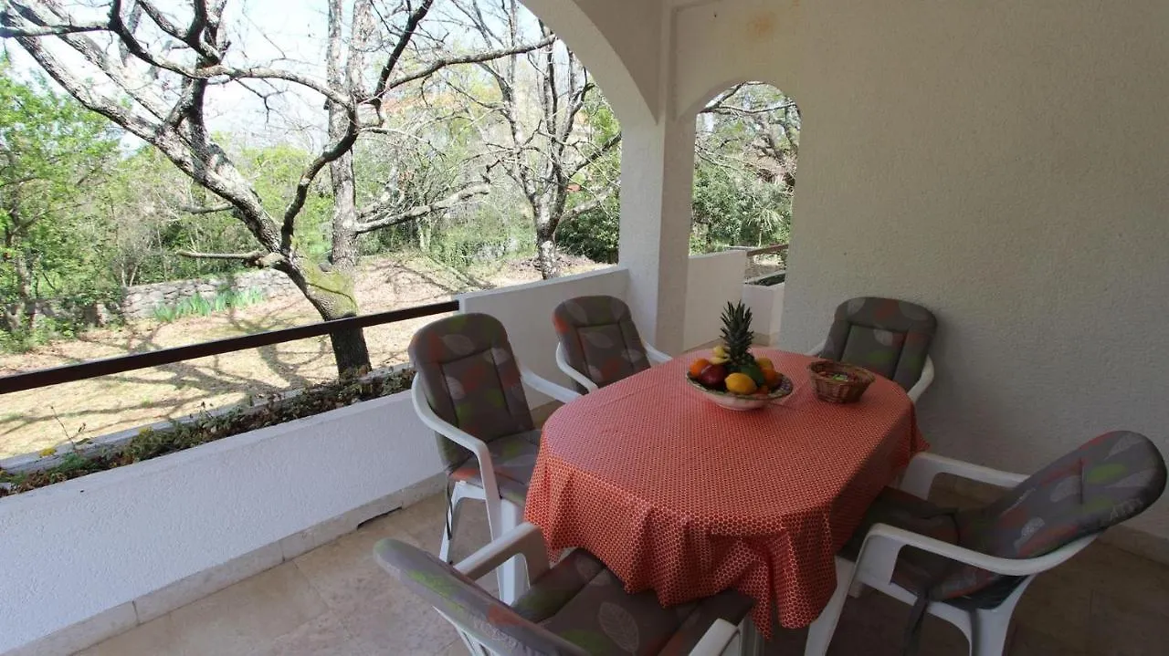 Apartment Gita Malinska
