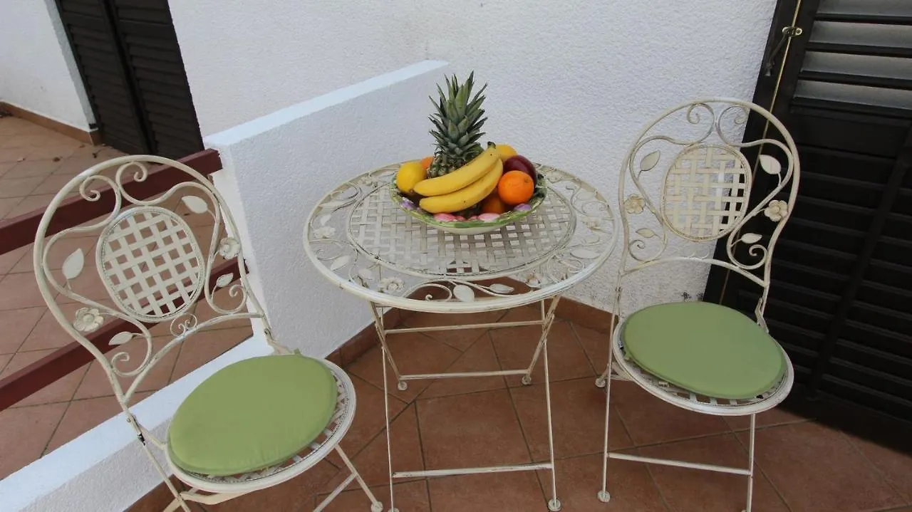 Apartment Gita Malinska